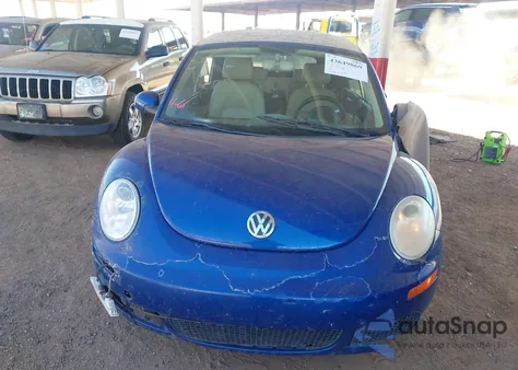 2008 Volkswagen New Beetle Se z USA, uszkodzony, nr VIN 3VWRF31Y58M412254